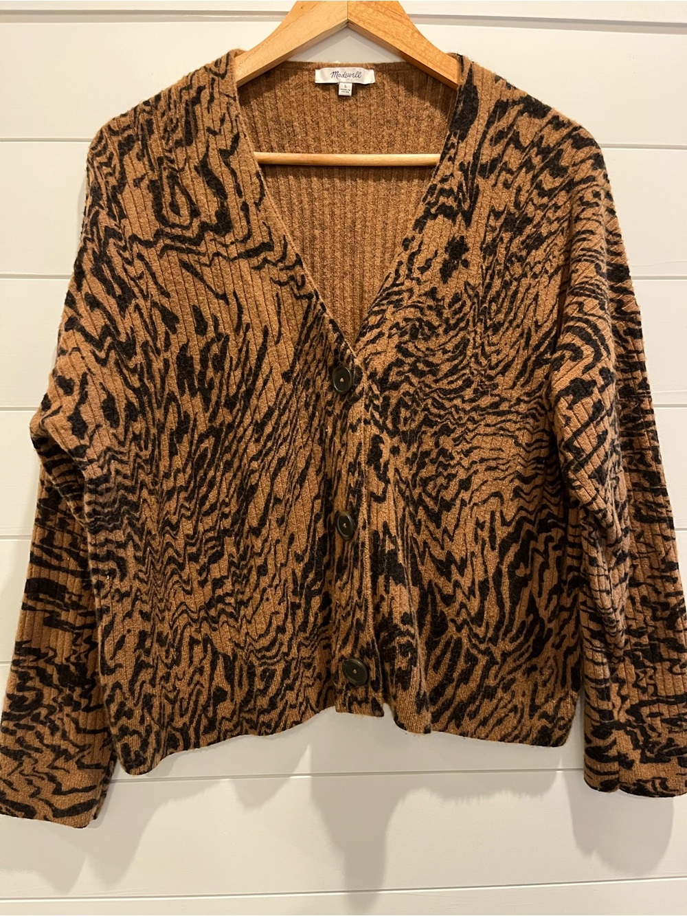 Madewell Black & Tan Animal-Print V-Neck Button Cardigan